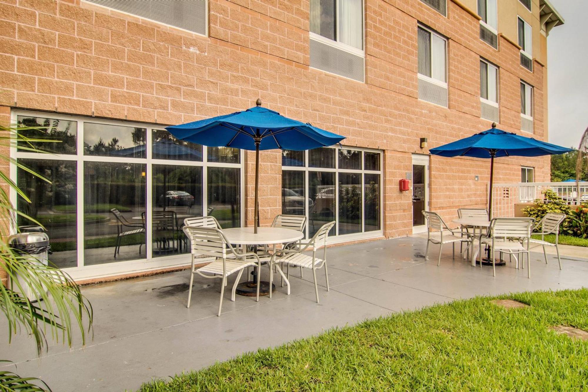 Fairfield Inn & Suites Palm Coast I-95 Exteriör bild