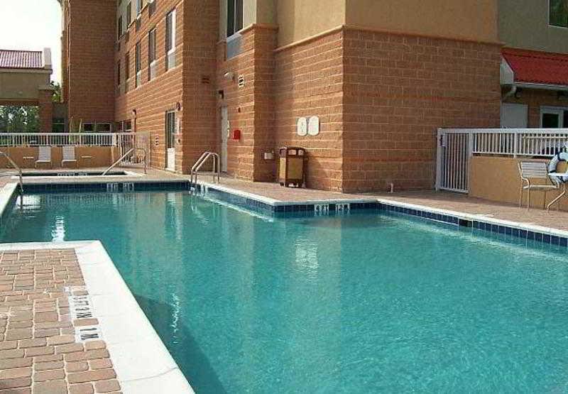 Fairfield Inn & Suites Palm Coast I-95 Exteriör bild
